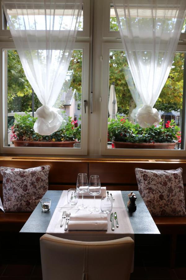 Auberge Au Lion D'Or Tannay Eksteriør billede
