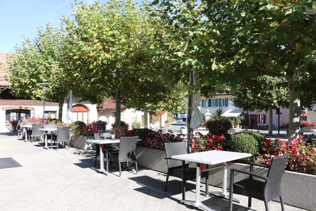 Auberge Au Lion D'Or Tannay Eksteriør billede